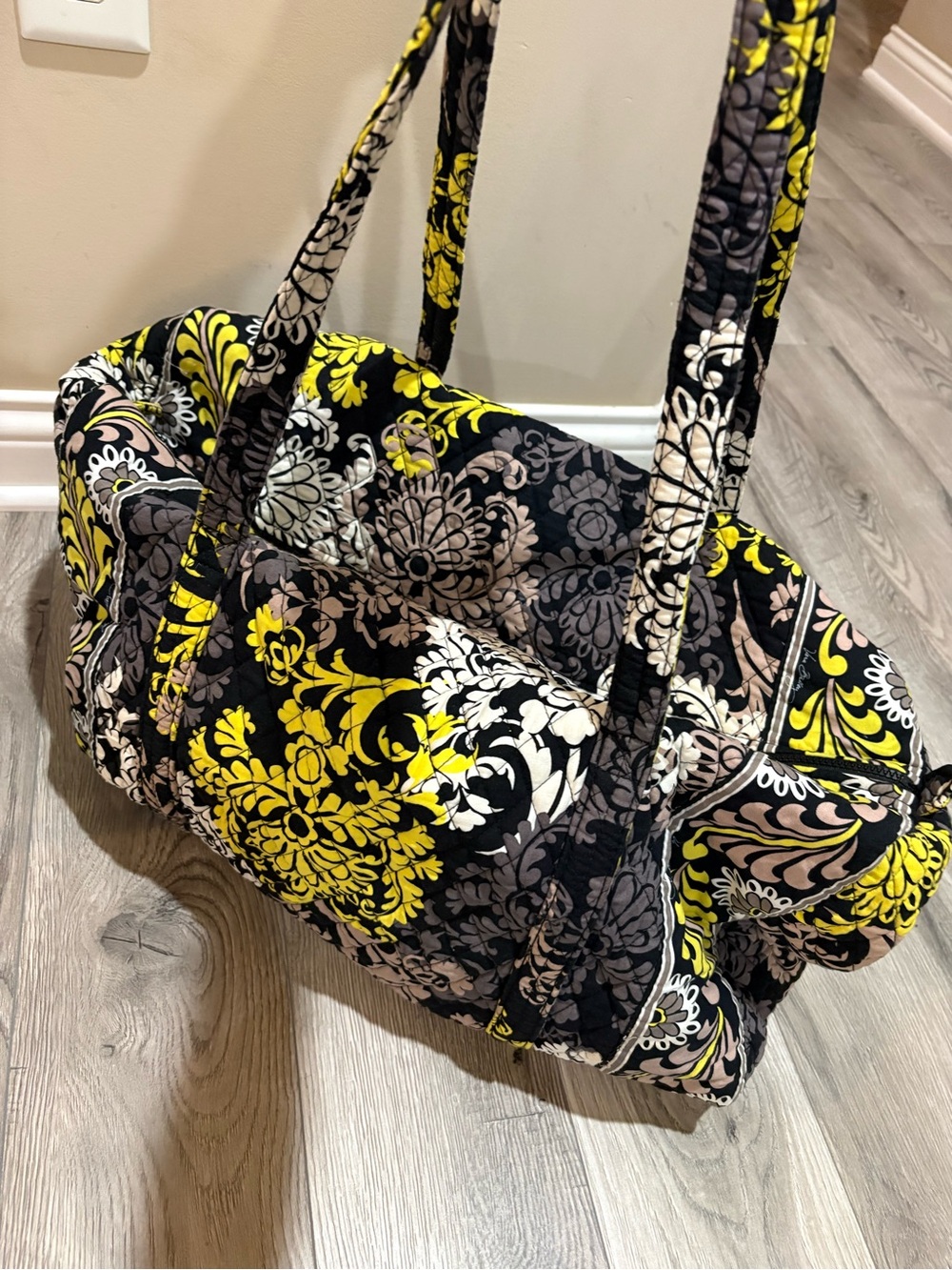 Vera Bradley Quilted Travel duffle bag in Black, Yellow & Cream